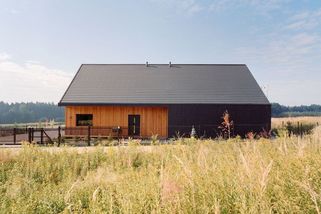 Venkovský dům upoutá zajímavými nápady, jež se pod jeho střechou skrývají - Novinky